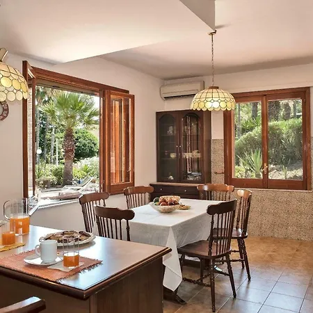 La Terrazza Sul Mare Holiday home Brucoli