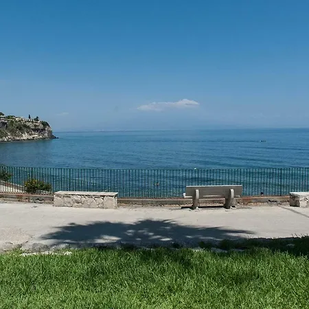 La Terrazza Sul Mare *