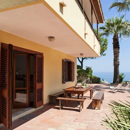 La Terrazza Sul Mare